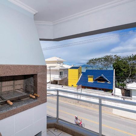 Apartamento Com Vista Mar A 30 Metros Da Praia Bombinhas Exteriör bild