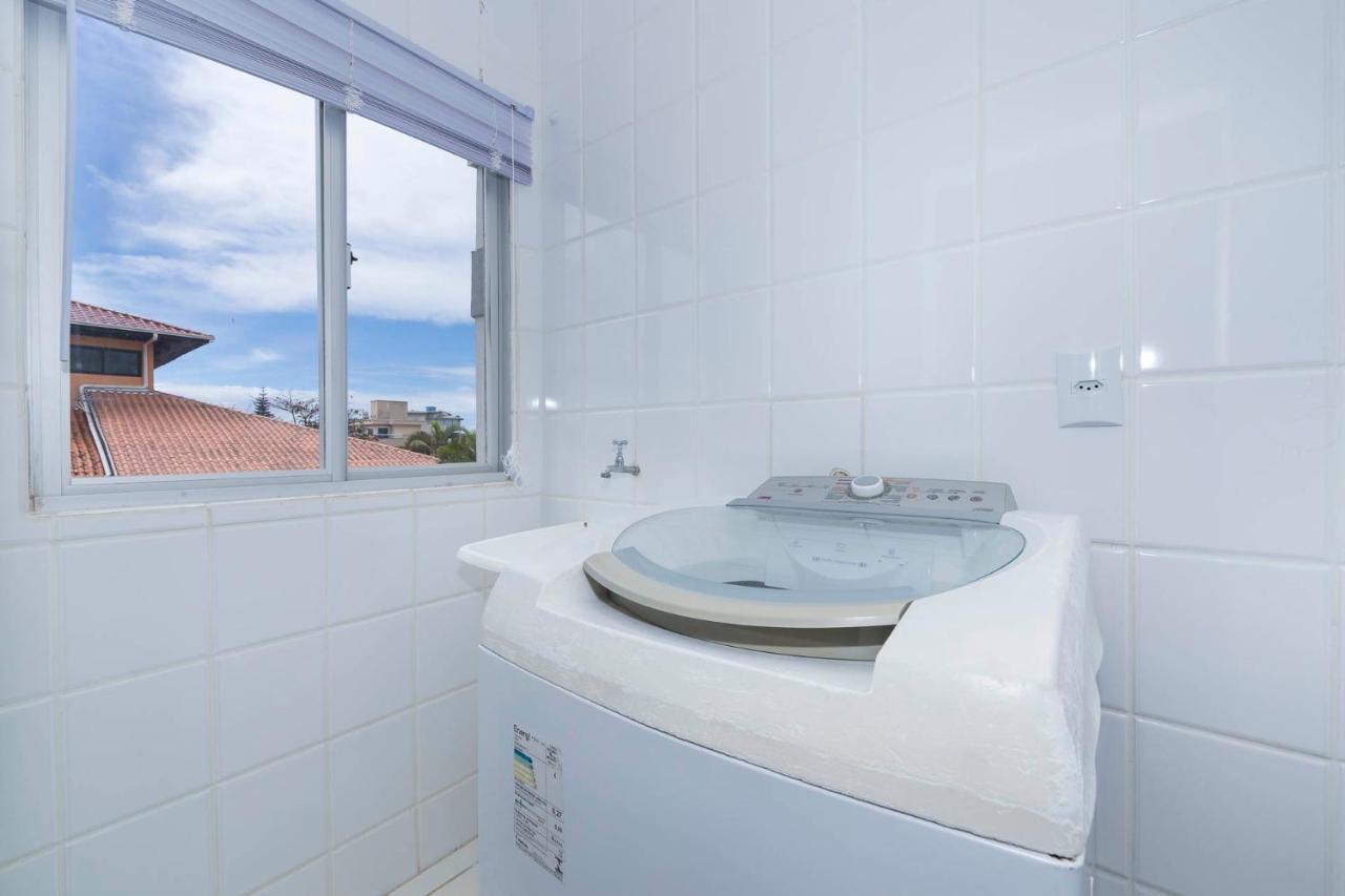 Apartamento Com Vista Mar A 30 Metros Da Praia Bombinhas Exteriör bild